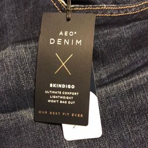 American Eagle Outfitters Jeans - AE DENIM X SKINNY JEANS American Eagle Outfitters Jeans - AE DENIM X SKINNY JEANS